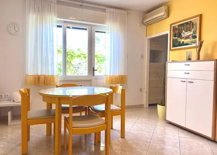 Apartment Lily In Rijeka Close To The Beach